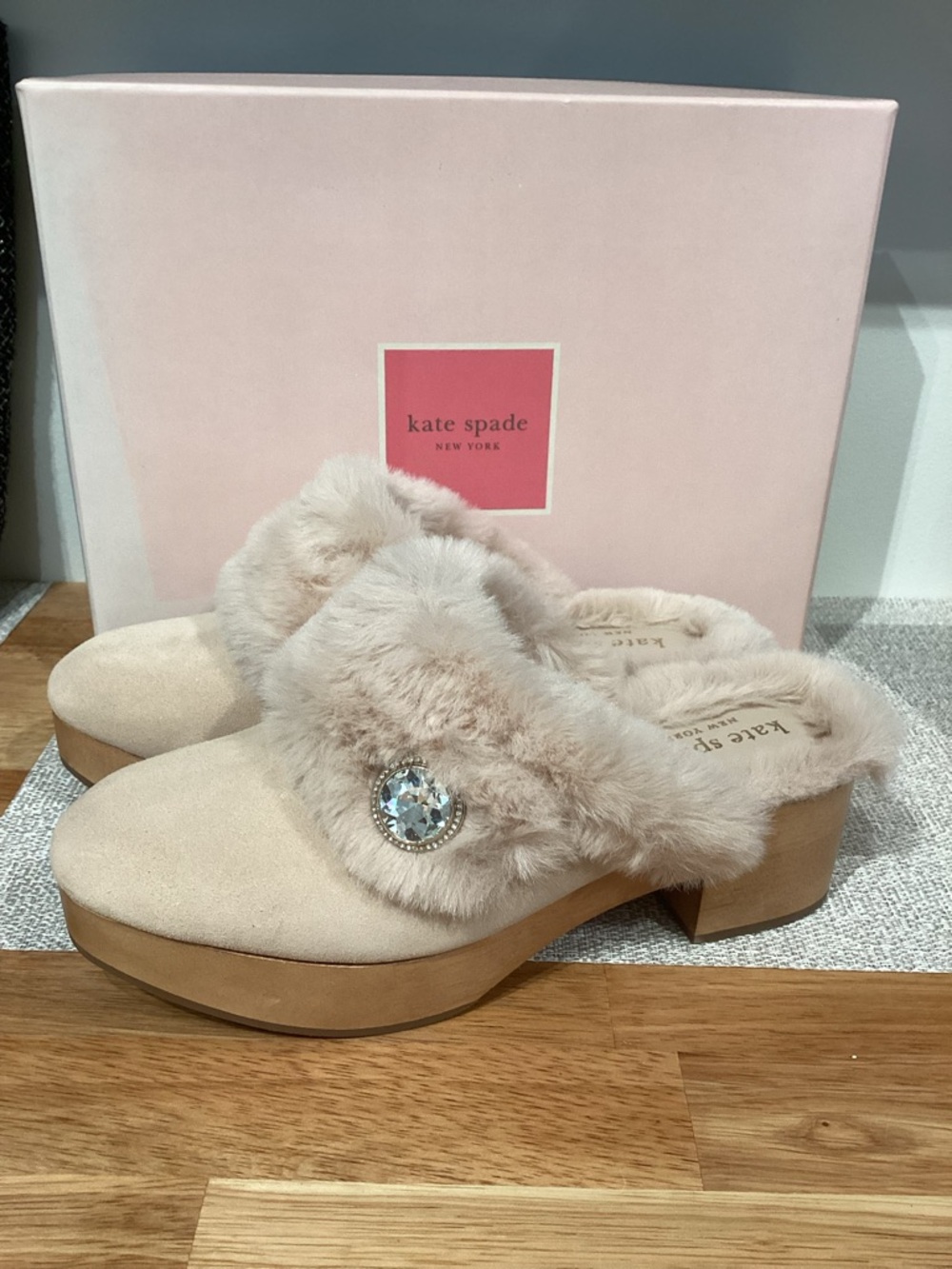Kate Spade New York Uma Faux Fur Slip On Clog Size 8.5B